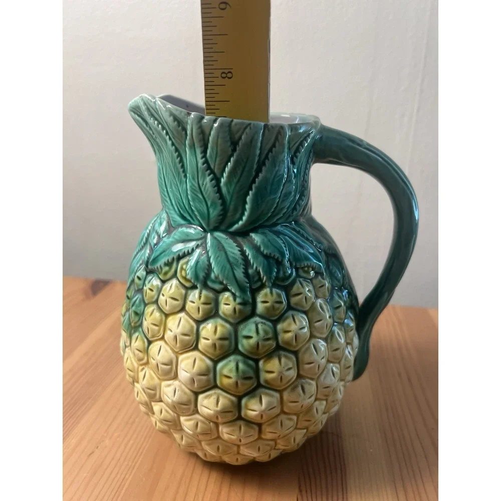N/A vintage pineapple